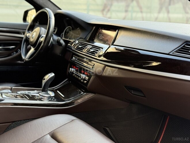 BMW 528-16