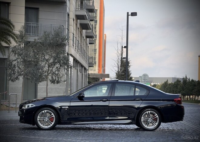 BMW 528-5