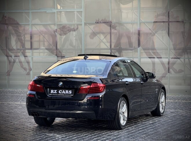 BMW 528-2