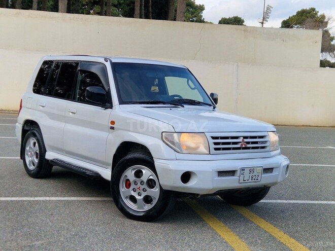 Mitsubishi Pajero io 1999, 276,526 km - 1.8 l - Sumqayıt