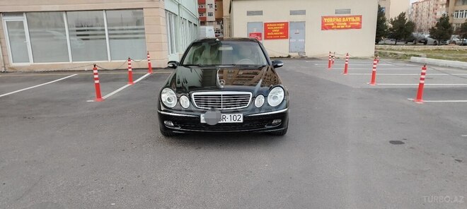 Mercedes E 320 2003, 303,000 km - 3.2 l - Bakı