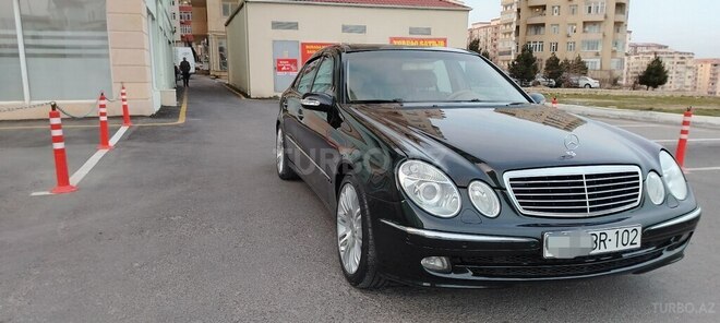 Mercedes E 320 2003, 303,000 km - 3.2 l - Bakı