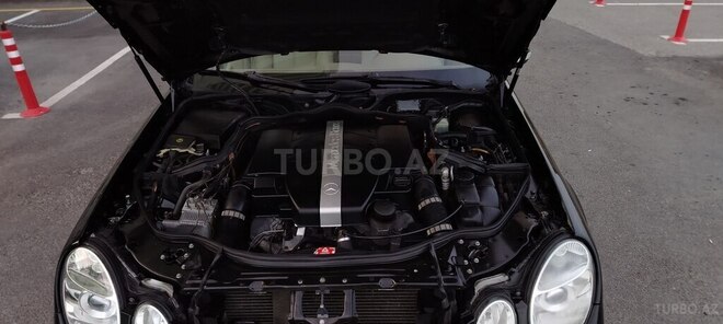 Mercedes E 320 2003, 303,000 km - 3.2 l - Bakı