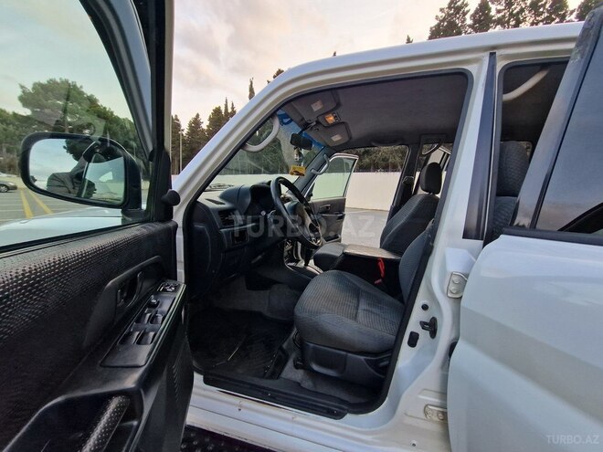Mitsubishi Pajero io 1999, 276,526 km - 1.8 l - Sumqayıt