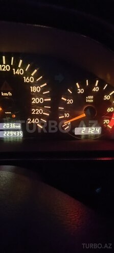 Mercedes C 200 1999, 230,000 km - 2.0 л - Bakı