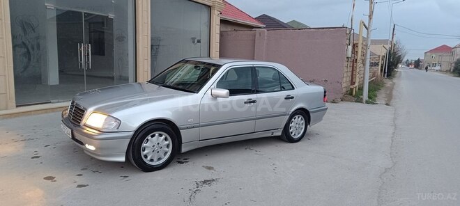 Mercedes C 200 1999, 230,000 km - 2.0 л - Bakı