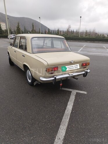 LADA (VAZ) 2101-4