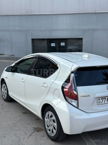 Toyota Aqua 2016, 157,000 km - 1.5 l - Bakı