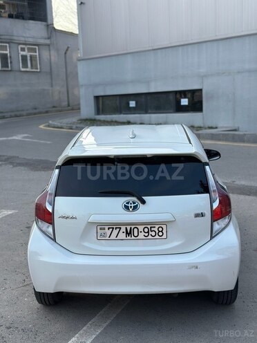 Toyota Aqua 2016, 157,000 km - 1.5 l - Bakı