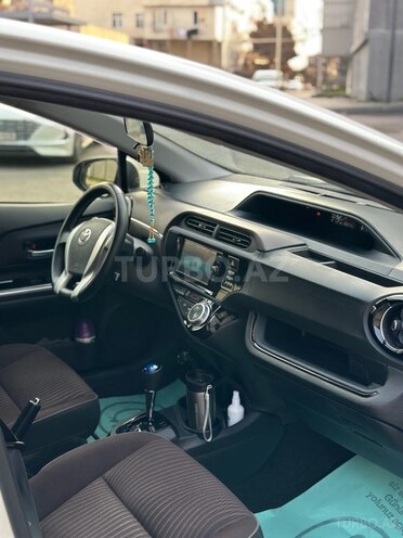 Toyota Aqua 2016, 157,000 km - 1.5 l - Bakı