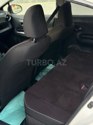 Toyota Aqua 2016, 157,000 km - 1.5 l - Bakı