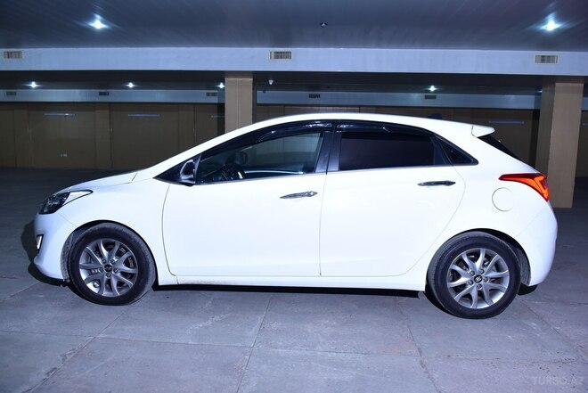 Hyundai i30 2015, 177,000 km - 1.6 l - Bakı