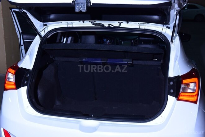 Hyundai i30 2015, 177,000 km - 1.6 l - Bakı
