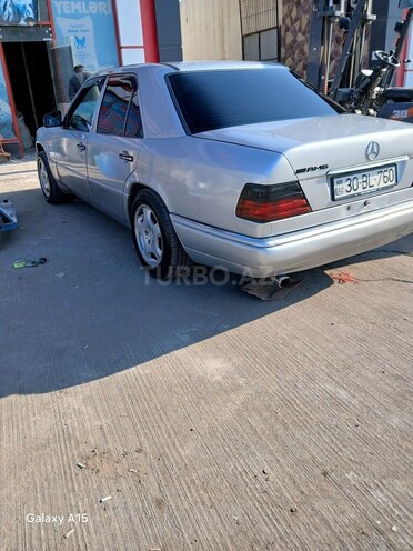 Mercedes E 250 1994, 710,000 km - 2.5 l - İmişli