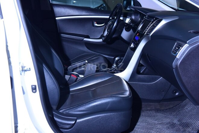 Hyundai i30 2015, 177,000 km - 1.6 l - Bakı