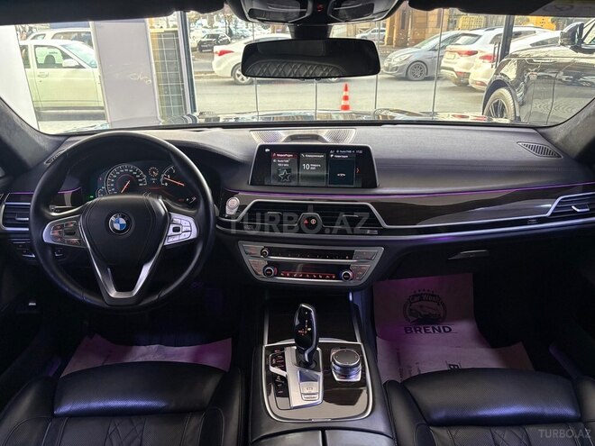 BMW 740-4