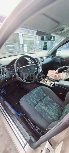 Mercedes E 240 1999, 340,000 km - 2.4 l - Bakı