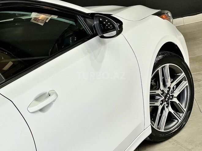 Kia Forte-11