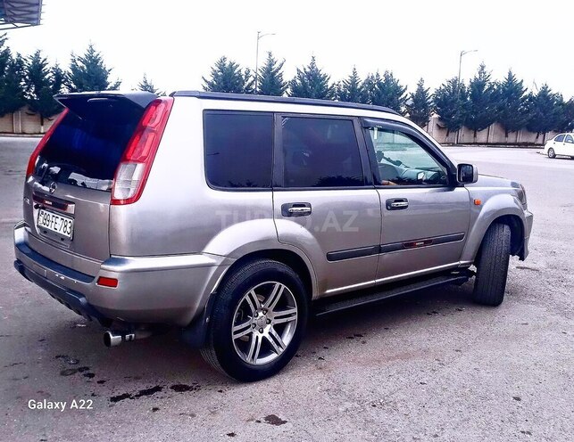 Nissan X-Trail 2001, 267,000 km - 2.0 l - Quba