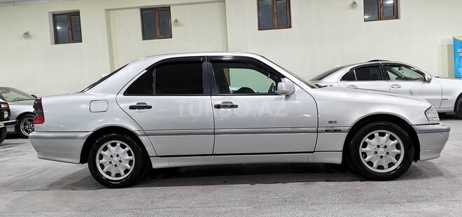 Mercedes C 240 1999, 234,000 km - 2.4 л - Sumqayıt