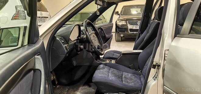 Mercedes C 240 1999, 234,000 km - 2.4 л - Sumqayıt