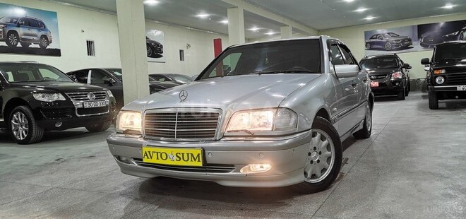 Mercedes C 240 1999, 234,000 km - 2.4 л - Sumqayıt