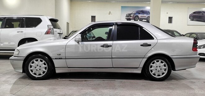 Mercedes C 240 1999, 234,000 km - 2.4 л - Sumqayıt