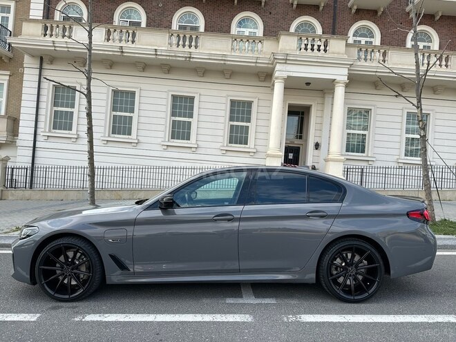 BMW 530e 2022, 42,000 km - 2.0 l - Bakı