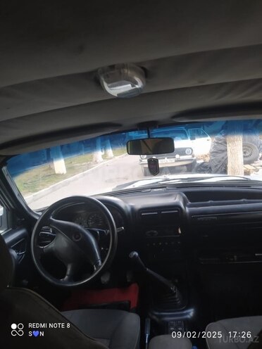 GAZ 31105 2004, 200,000 km - 2.4 l - Sumqayıt