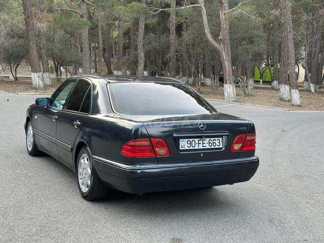 Mercedes E 230 1996, 227,000 km - 2.3 l - Sumqayıt
