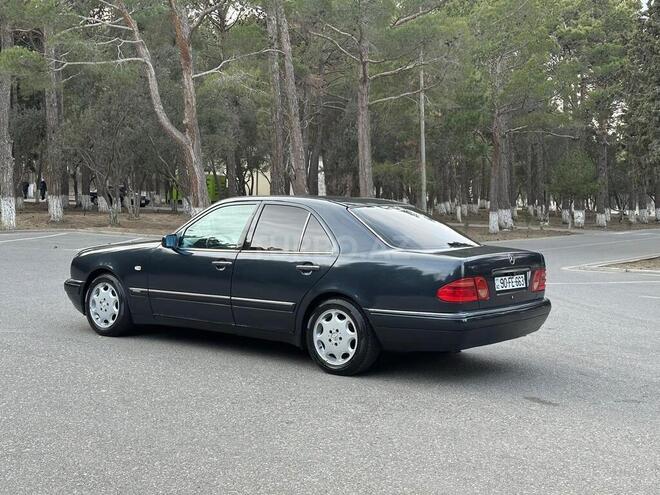Mercedes E 230 1996, 227,000 km - 2.3 l - Sumqayıt