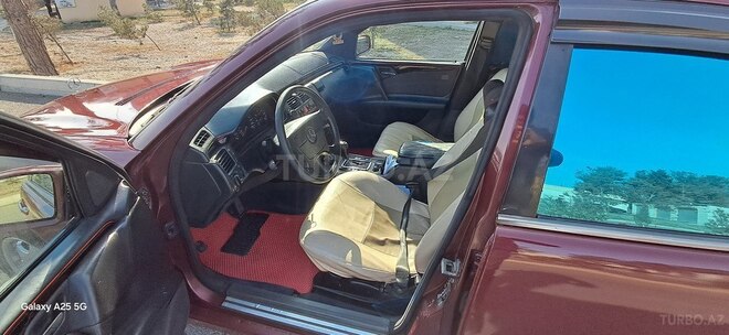 Mercedes E 220 d 1999, 425,613 km - 2.2 л - Naftalan