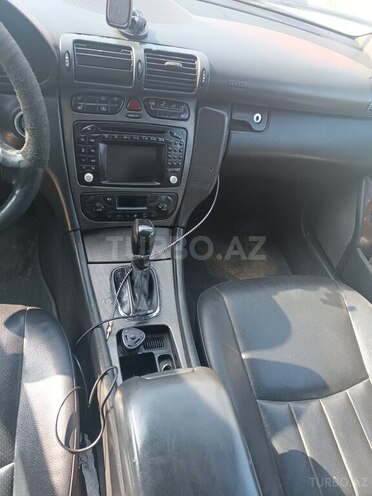 Mercedes C 220 d 2000, 235,000 km - 2.2 l - Bakı