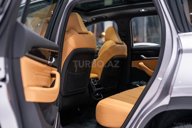 Geely Monjaro-17
