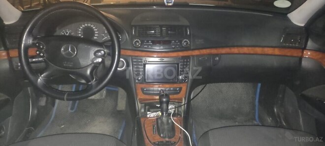 Mercedes E 220 d 2008, 389,000 km - 2.2 л - Bərdə