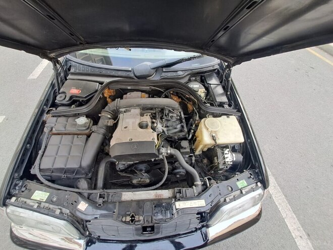 Mercedes C 230 1999, 249,000 km - 2.3 л - Balakən