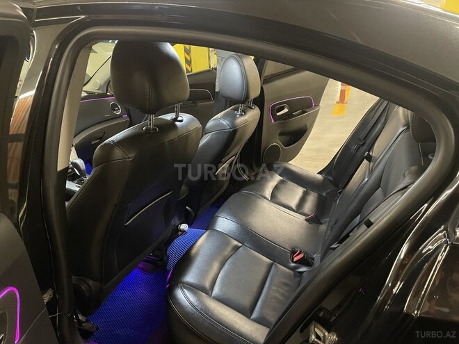 Chevrolet Cruze 2015, 260,000 km - 1.4 l - Gəncə