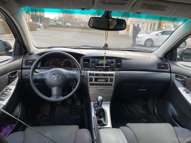 Toyota Corolla 2005, 198,000 km - 1.4 l - Bakı
