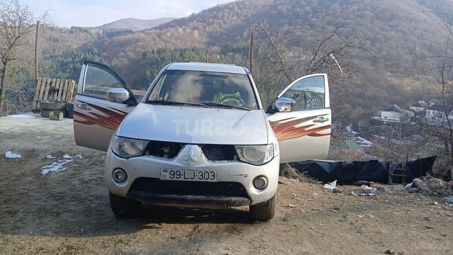 Mitsubishi L300 2008, 312,000 km - 2.5 l - Bakı