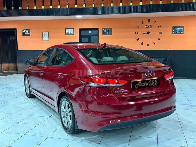 Hyundai Elantra 2018, 134,005 km - 2.0 л - Sumqayıt