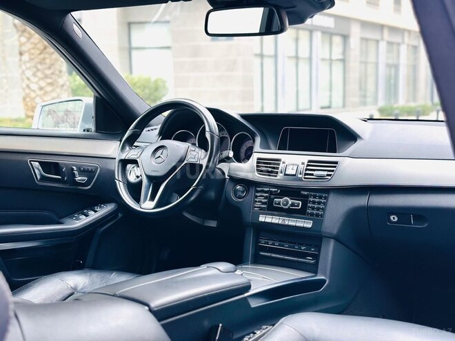 Mercedes E 250 2013, 323,000 km - 2.2 l - Bakı