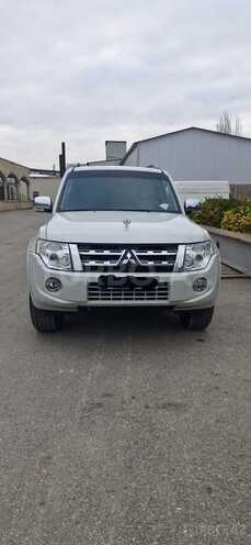Mitsubishi Pajero 2014, 157,000 km - 3.0 л - Bakı