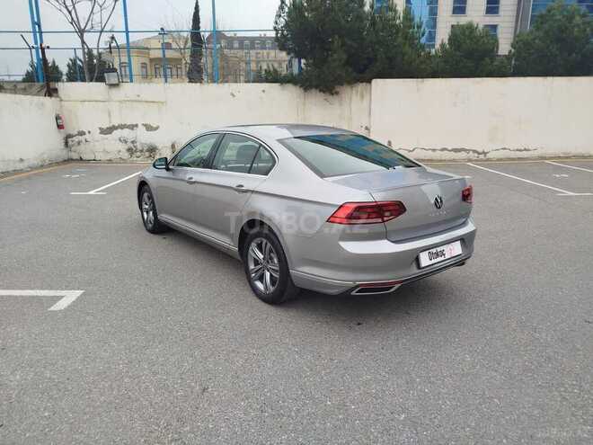 Volkswagen Passat-6