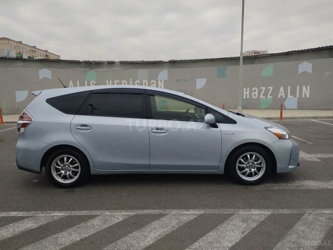 Toyota Prius V 2016, 207,123 km - 1.8 l - Xırdalan