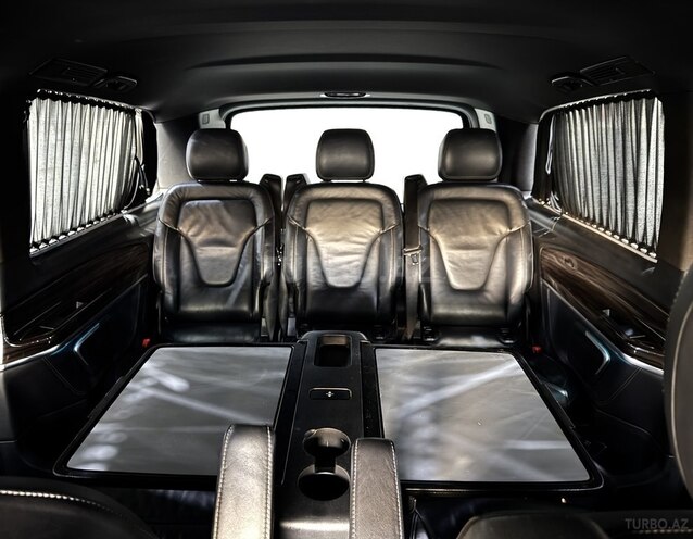 Mercedes V 220 2015, 226,600 km - 2.2 л - Bakı