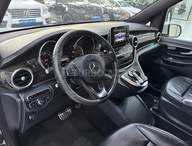 Mercedes V 220 2015, 226,600 km - 2.2 л - Bakı