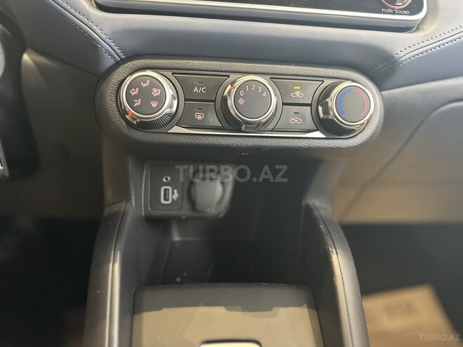 Nissan Sunny-18