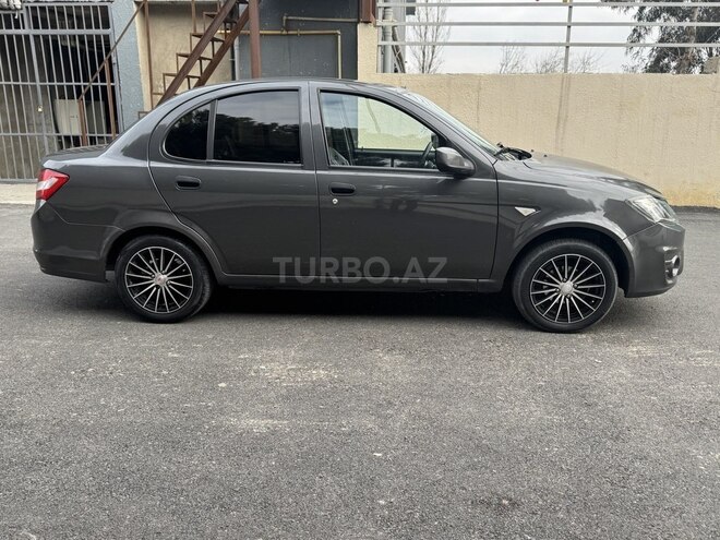 Saipa Saina-5