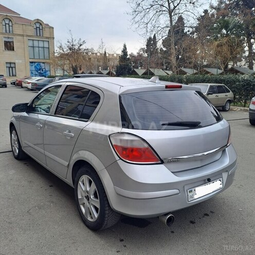 Opel Astra 2006, 247,000 km - 1.4 l - Gəncə