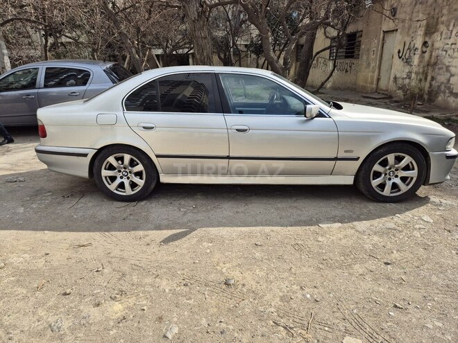 BMW 525 2003, 230,000 km - 2.5 л - Bakı